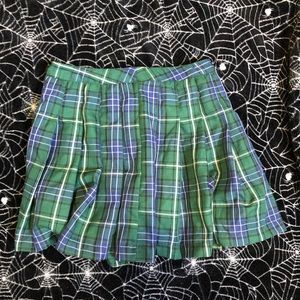Green plaid skirt